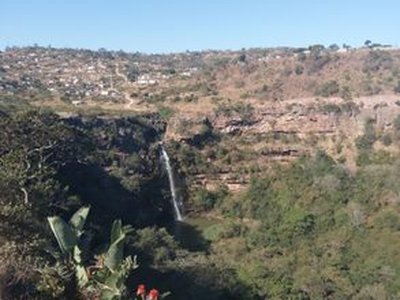 Mzinyathi Falls