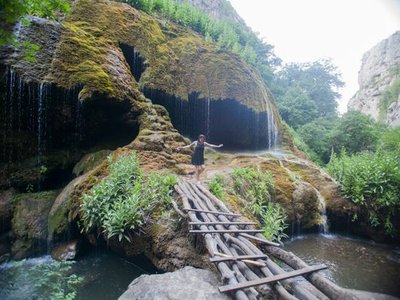 Hunot Gorge