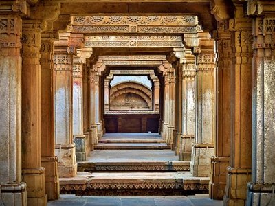Adalaj Ni Vav