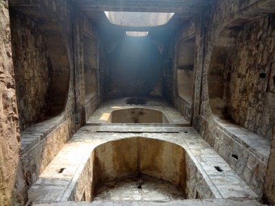 Agrasen ki Baoli