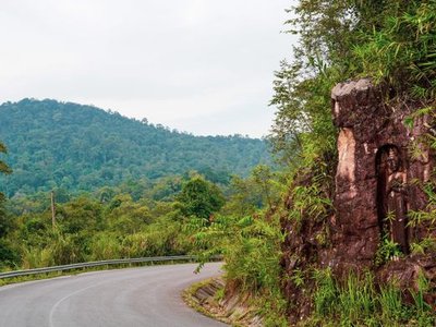 Sandstone Buddha Sculptures