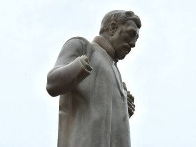 Francis Xavier Statue