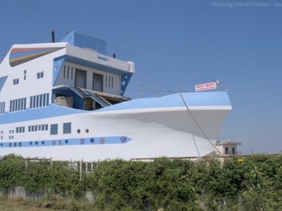 Fier's Ship House