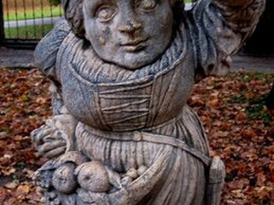 Zwerglgarten (Dwarf Garden)