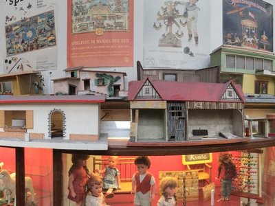 Le Museé du Jouet (Toys Discovery Museum)