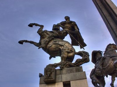 Asen Dynasty Monument