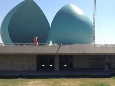 Al-Shaheed Monument