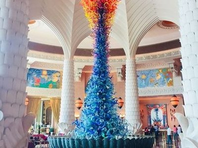 Dale Chihuly Sculpture