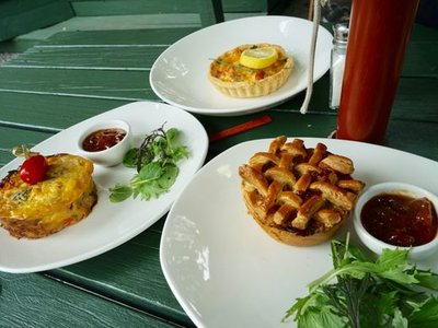 Creel Tackle House & Cafe