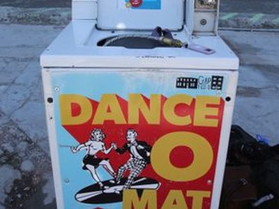 Dance-O-Mat