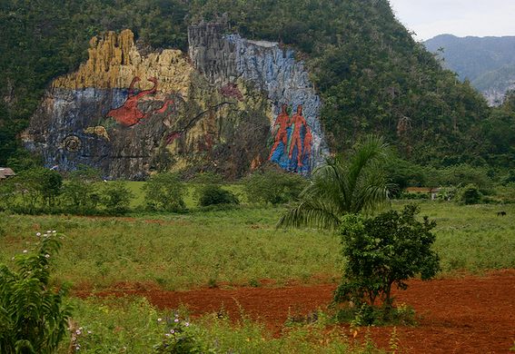 Viñales Mural de la Prehistoria