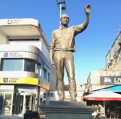 George Bush Statue