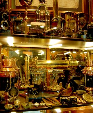 Minyatür’s Nautical Instruments