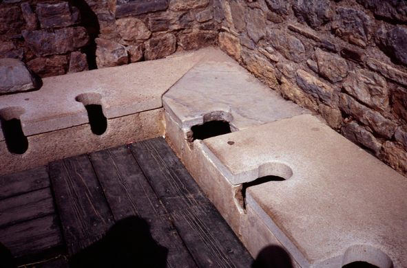 The Public Toilets of Ephesus
