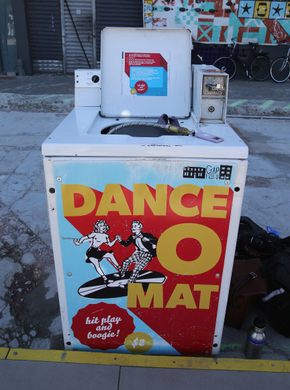 Dance-O-Mat