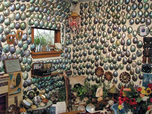 Fred and Myrtle's Paua Shell House