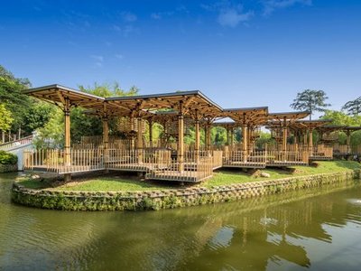 Bamboo Playhouse