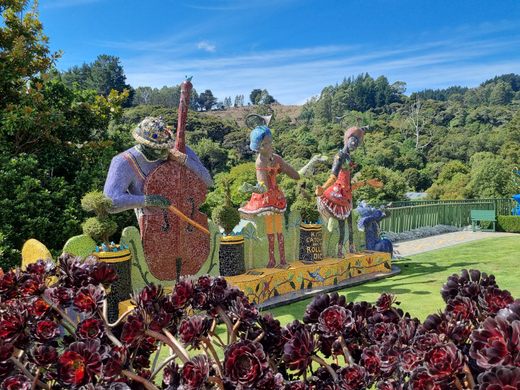The Giants House